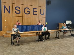 5 presidents of Nova Scotia unions at a news conference